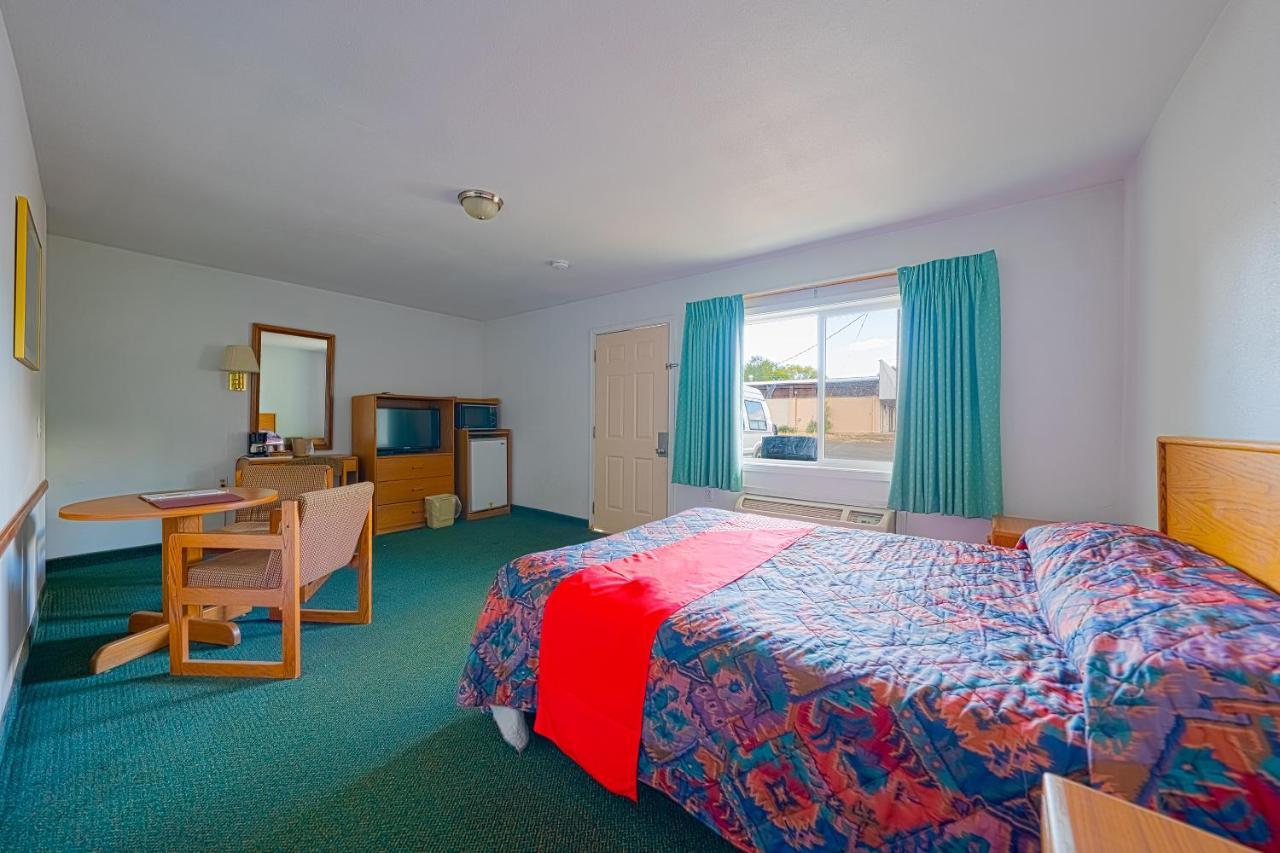 Oyo Riverside Inn John Day Or المظهر الخارجي الصورة