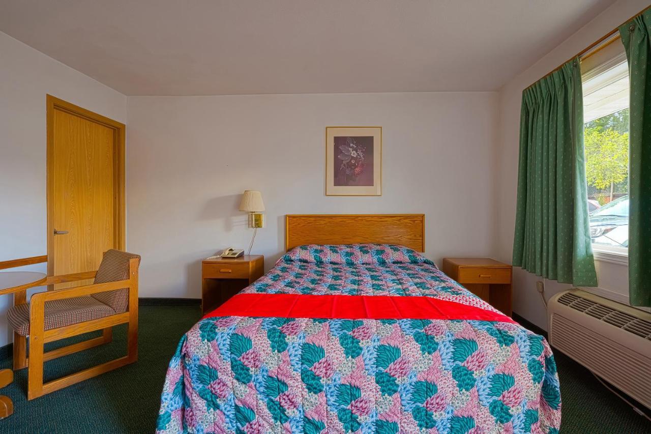 Oyo Riverside Inn John Day Or المظهر الخارجي الصورة
