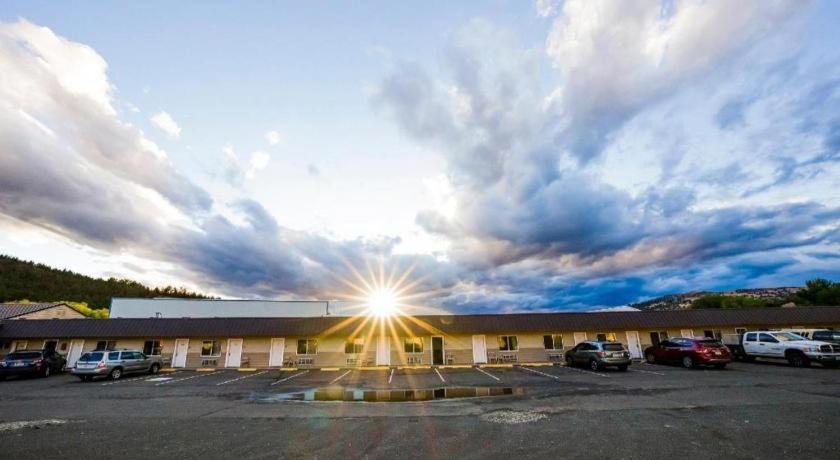 Oyo Riverside Inn John Day Or المظهر الخارجي الصورة