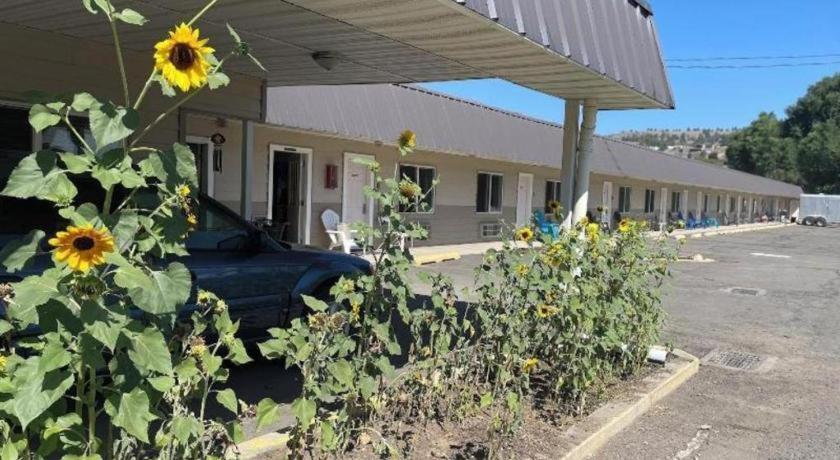 Oyo Riverside Inn John Day Or المظهر الخارجي الصورة